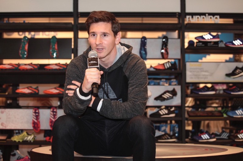 Leo Messi inaugura de Adidas en Paseo de Gracia | PRESS®