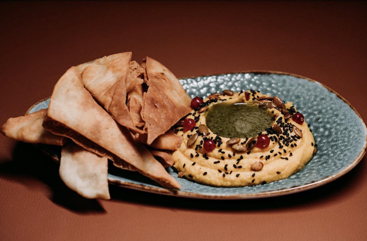 Sumac & Mambo, cocina moderna medio oriental mediterránea, brasa y