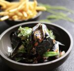 fiskebar-la-nueva-propuesta-gastro-que-mira-barcelona-desde-el-mar-6
