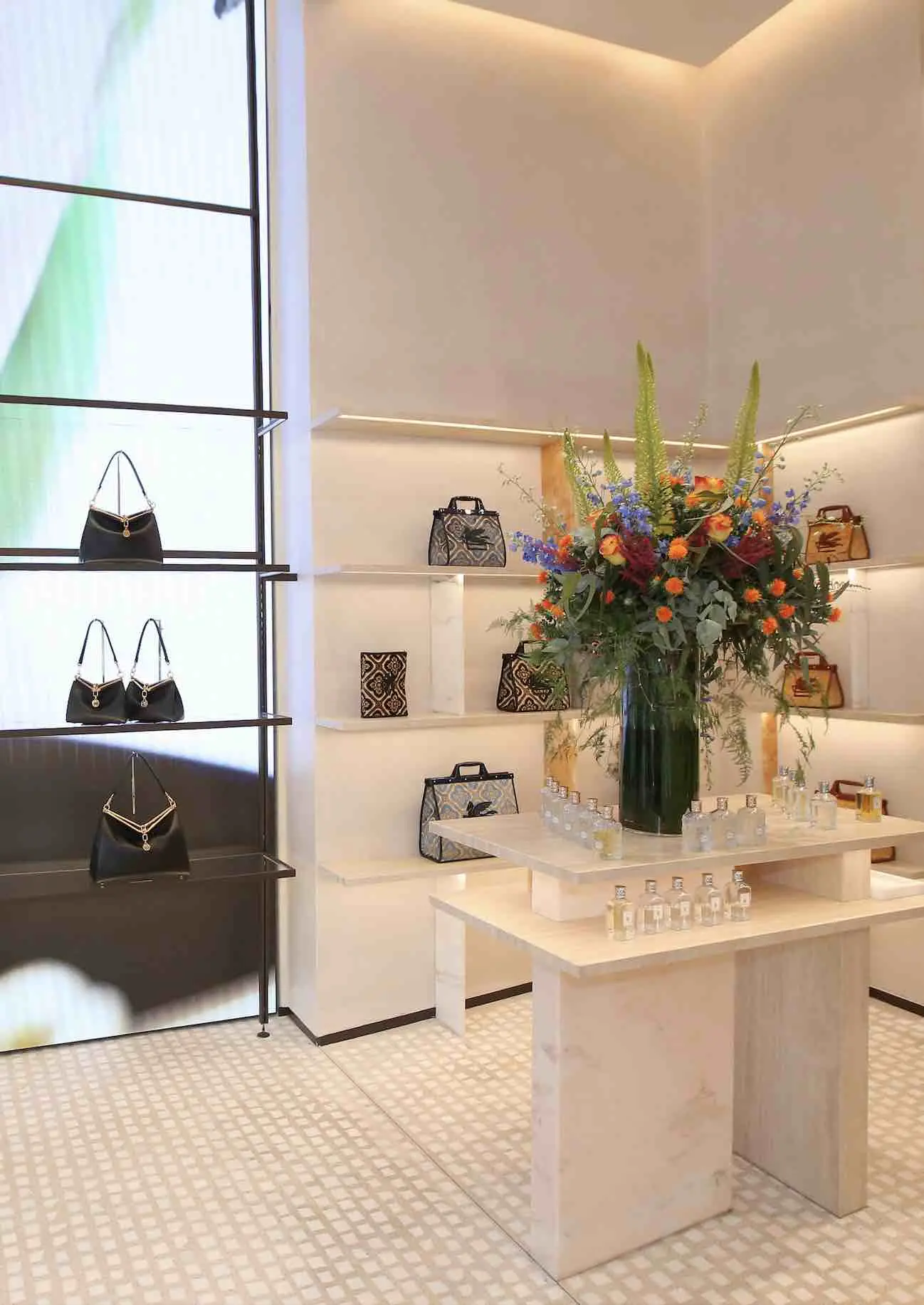 La firma de moda Etro abrirá su nueva tienda en Paseo de Gracia