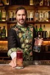 Giacomo-Giannotti-de-Paradiso-Barcelona-y-Gin-MG-se-unen-en-una-colaboracion-especial-1