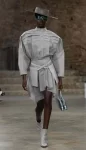Louis-Vuitton-Park-Guell-Barcelona-desfile