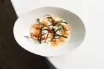 La-Terraza-del-Claris-gastronomia-de-proximidad-y-sostenibilidad-en-el-corazon-de-Barcelona-3