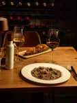Arcano-presenta-Las-Joyas-Escondidas-del-Born-un-recorrido-cultural-que-culmina-con-una-experiencia-gastronomica-unica-1
