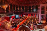 La 15ª Gala Solidària People In Red convierte Barcelona en la capital mundial de la moda y la solidaridad 4