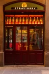 Dr. Stravinsky reinventa la coctelería en Barcelona con su nueva carta 1